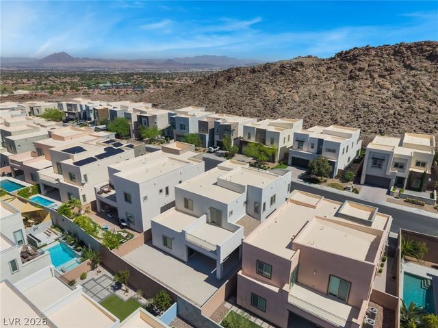 813 Horizon Canyon Drive, Henderson, NV 89052