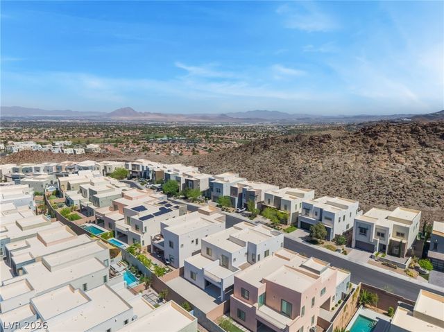 813 Horizon Canyon Drive, Henderson, NV 89052