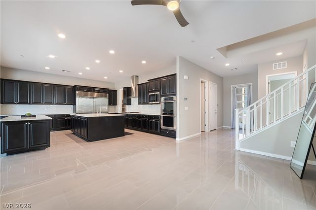 813 Horizon Canyon Drive, Henderson, NV 89052