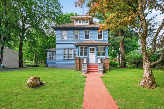 13 Cottage Street, Monticello, NY 12701