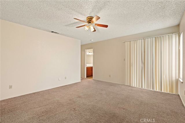 2204 Kelso Peak, Bakersfield, CA 93304