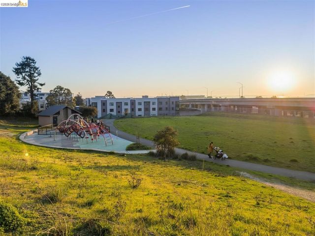 545 Pierce St 1306, Albany, CA 94706