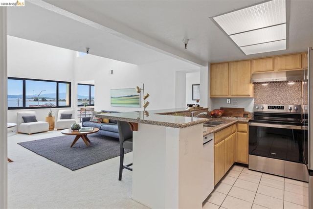 545 Pierce St 1306, Albany, CA 94706