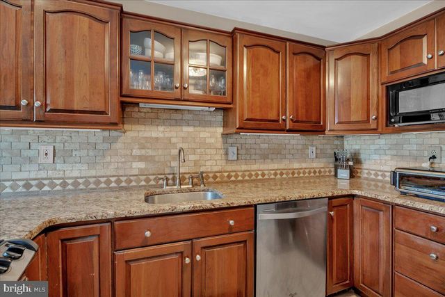 6 MUSKET LN, Pennsville, NJ 08070