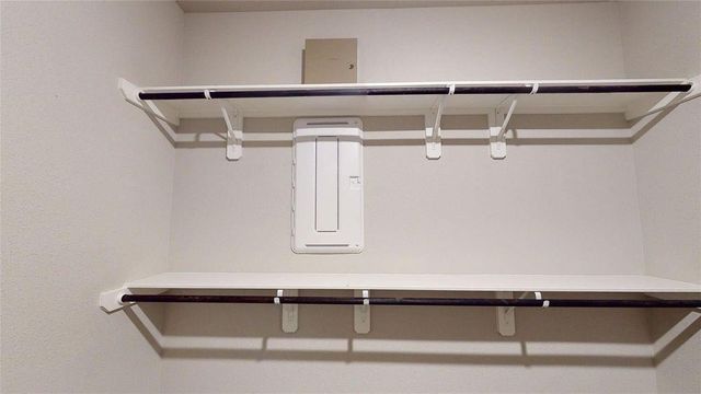 1031 Comal Trail, Dayton, TX 77535