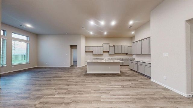 1031 Comal Trail, Dayton, TX 77535