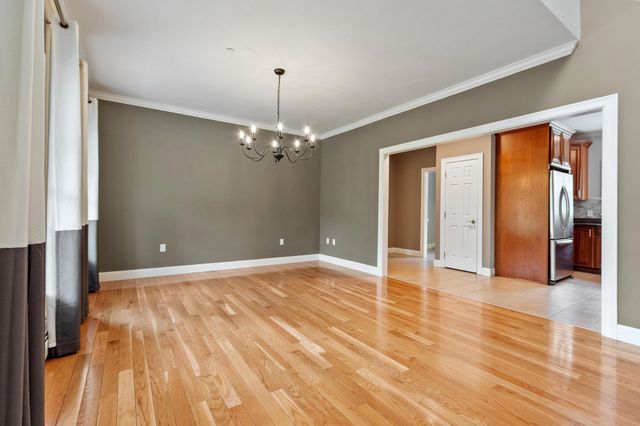 62 Monadnock Lane, Peterborough, NH 03458