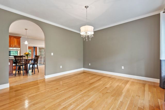 62 Monadnock Lane, Peterborough, NH 03458