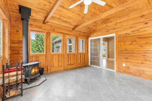 62 Monadnock Lane, Peterborough, NH 03458