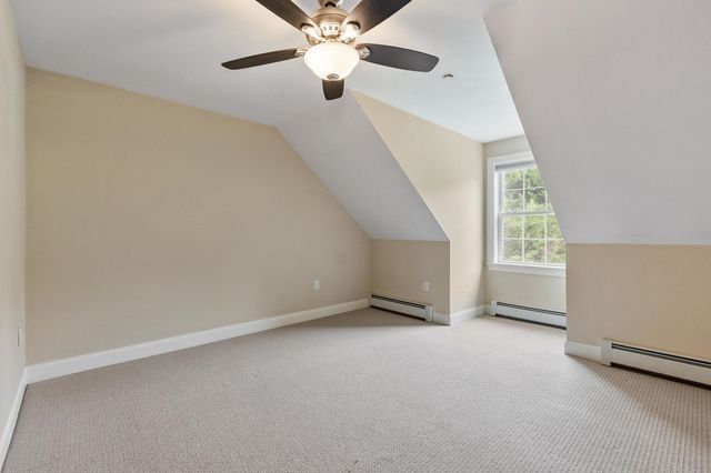 62 Monadnock Lane, Peterborough, NH 03458