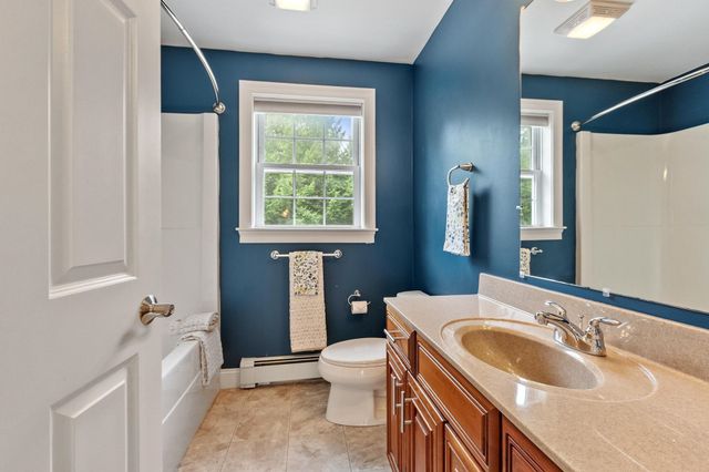 62 Monadnock Lane, Peterborough, NH 03458
