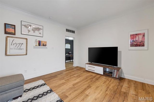 3951 Shaw Boulevard 2, St Louis, MO 63110