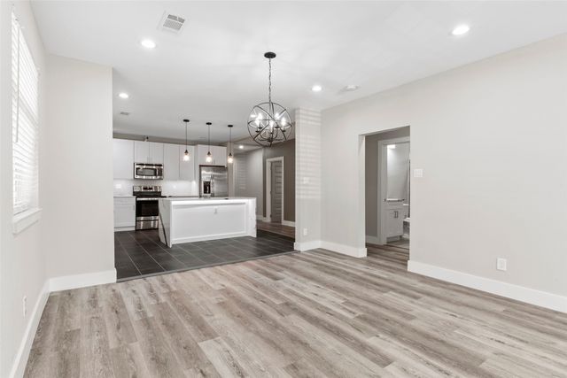 604 S Fitzhugh Avenue, Dallas, TX 75223