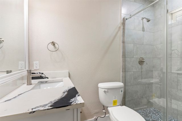 604 S Fitzhugh Avenue, Dallas, TX 75223