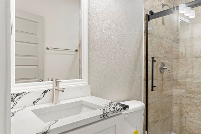 604 S Fitzhugh Avenue, Dallas, TX 75223