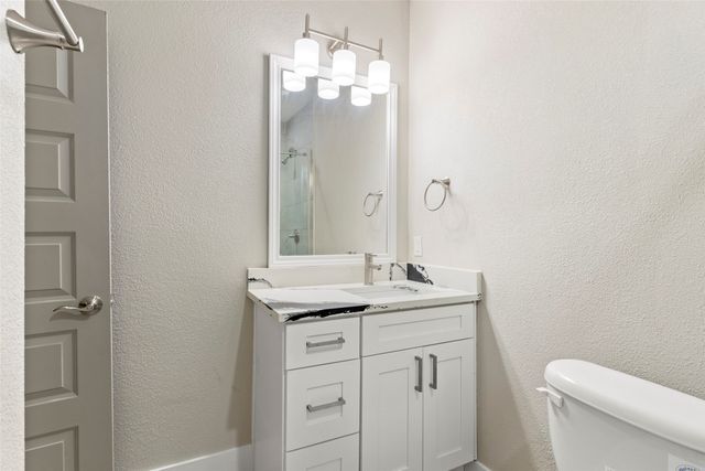604 S Fitzhugh Avenue, Dallas, TX 75223