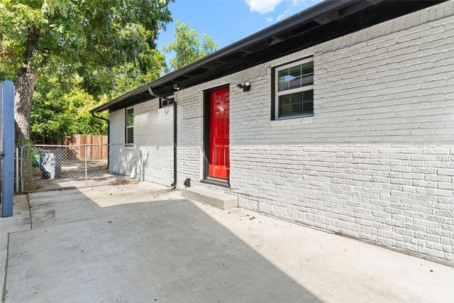 604 S Fitzhugh Avenue, Dallas, TX 75223