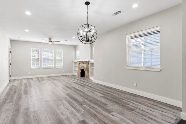 604 S Fitzhugh Avenue, Dallas, TX 75223