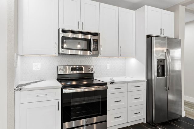 604 S Fitzhugh Avenue, Dallas, TX 75223