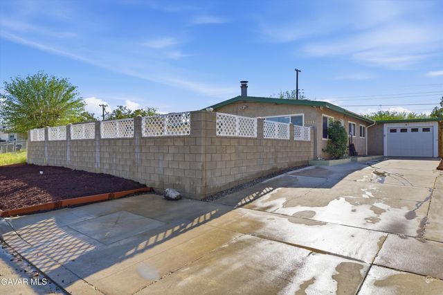 38637 Sumac Avenue, Palmdale, CA 93550
