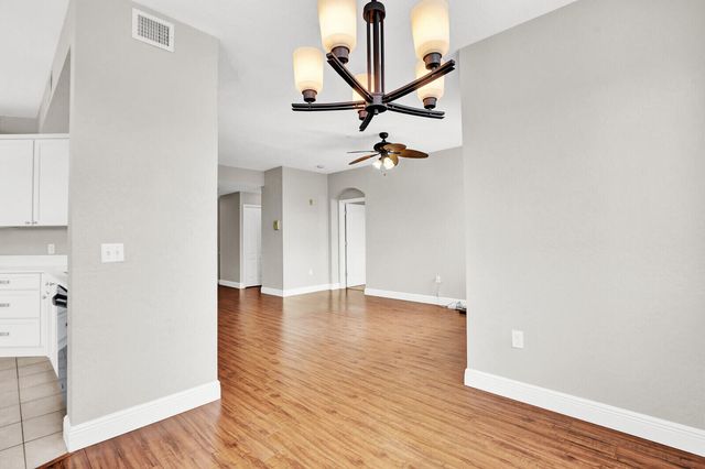 11037 Legacy Boulevard 302, Palm Beach Gardens, FL 33410