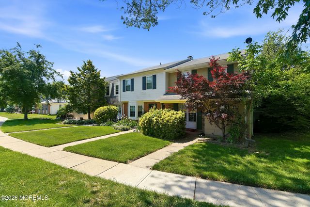 56 Kingsley Way, Freehold, NJ 07728
