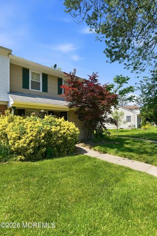 56 Kingsley Way, Freehold, NJ 07728