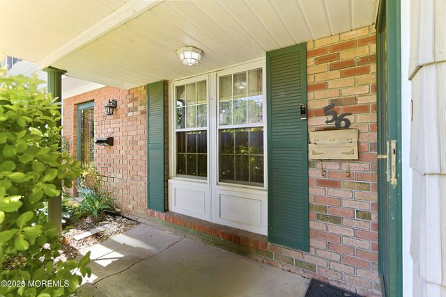 56 Kingsley Way, Freehold, NJ 07728
