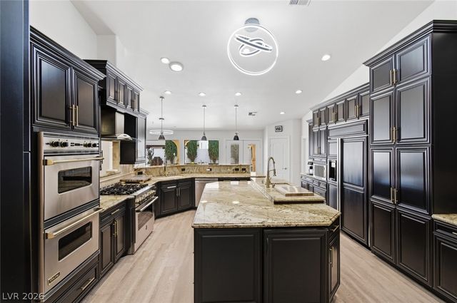 6425 Tara Avenue, Las Vegas, NV 89146