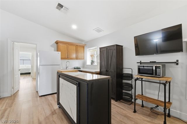 6425 Tara Avenue, Las Vegas, NV 89146