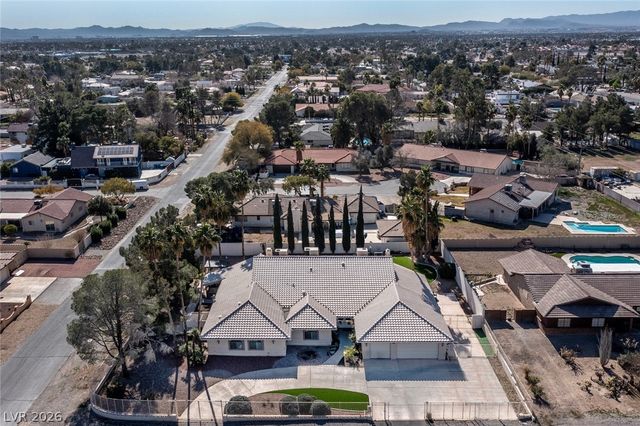 6425 Tara Avenue, Las Vegas, NV 89146