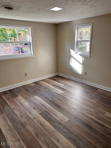 3499 Dennis Court 6, Geneva, OH 44041