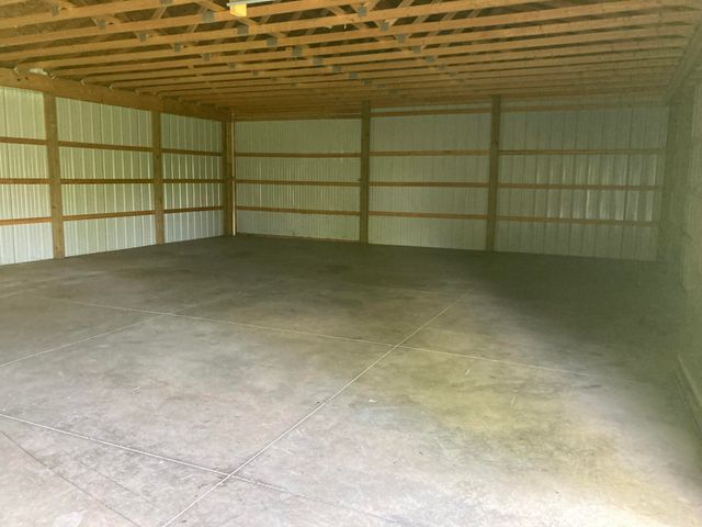 7052 E Drive N, Emmett Twp, MI 49014