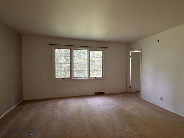 111 Circle, Bozeman, MT 59715