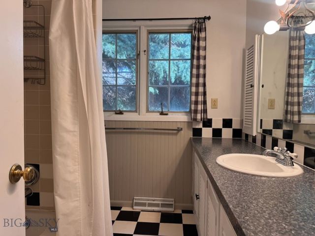 111 Circle, Bozeman, MT 59715