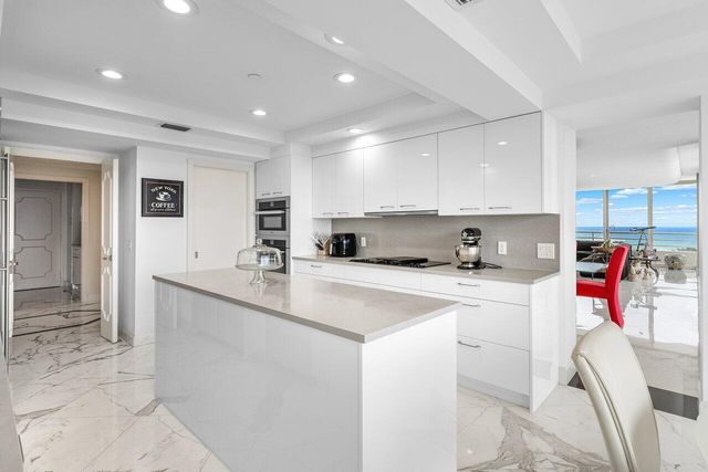 4201 N Ocean Boulevard 1801, Boca Raton, FL 33431