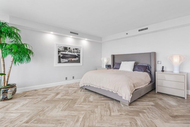 4201 N Ocean Boulevard 1801, Boca Raton, FL 33431