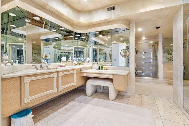 4201 N Ocean Boulevard 1801, Boca Raton, FL 33431