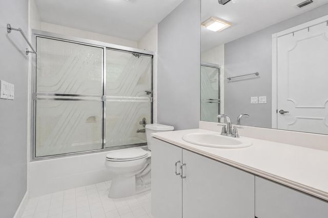 4201 N Ocean Boulevard 1801, Boca Raton, FL 33431