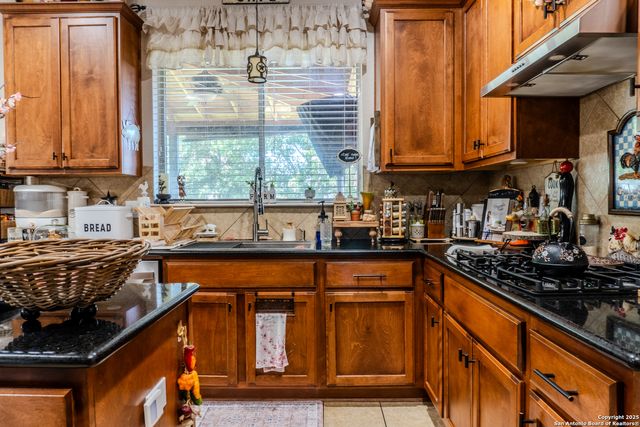 3351 Highline Trail, San Antonio, TX 78261
