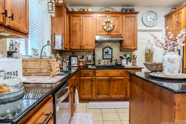 3351 Highline Trail, San Antonio, TX 78261