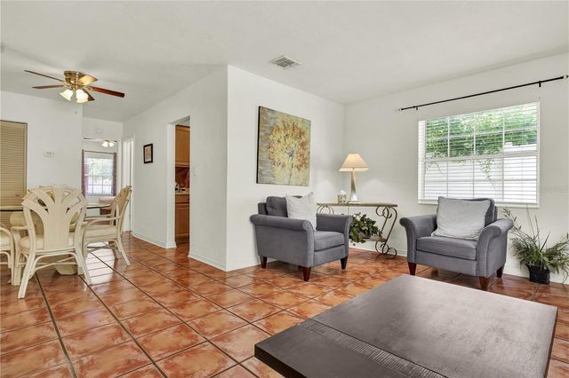 2016 2ND AVENUE N, St Petersburg, FL 33713