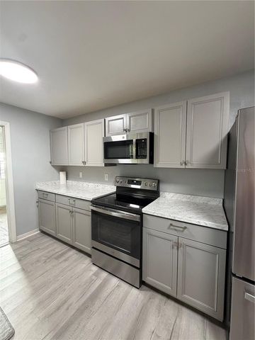 898 RICH DRIVE, Oviedo, FL 32765