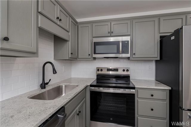 1212 12th 2, Tuscaloosa, AL 35401