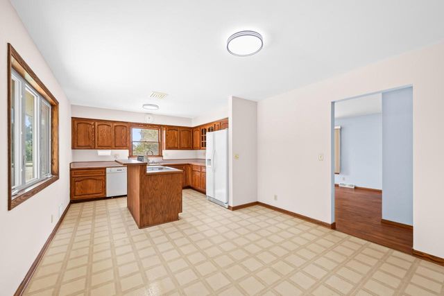 W148N8814 Jefferson AVENUE, Menomonee Falls, WI 53051