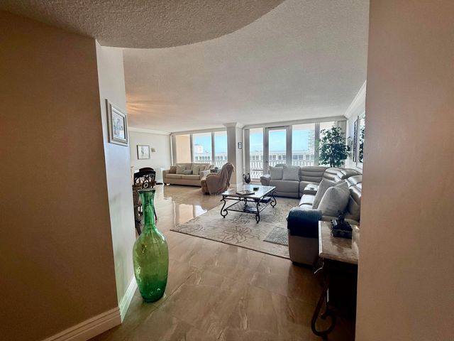 4020 Galt Ocean Drive 1708, Fort Lauderdale, FL 33308
