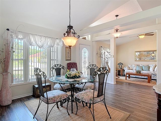 290 SHADYDALE COURT, Deltona, FL 32738