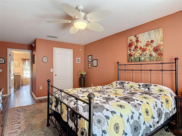 290 SHADYDALE COURT, Deltona, FL 32738