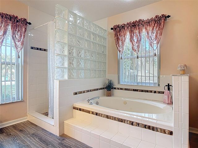 290 SHADYDALE COURT, Deltona, FL 32738