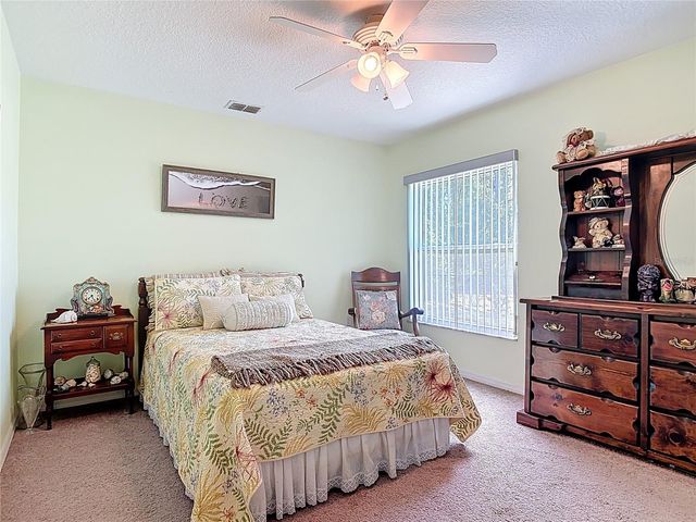 290 SHADYDALE COURT, Deltona, FL 32738